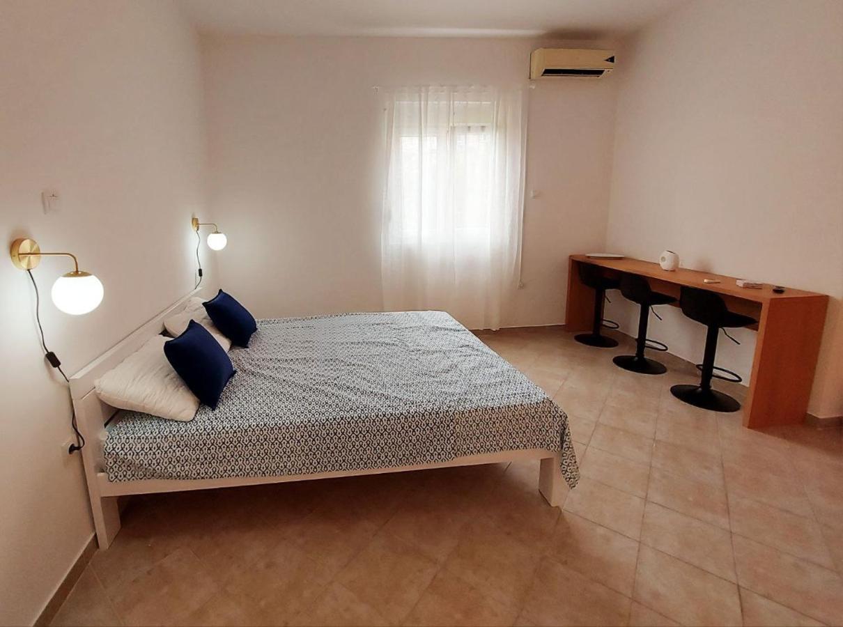 Apartmani Radovic Bijela Bagian luar foto