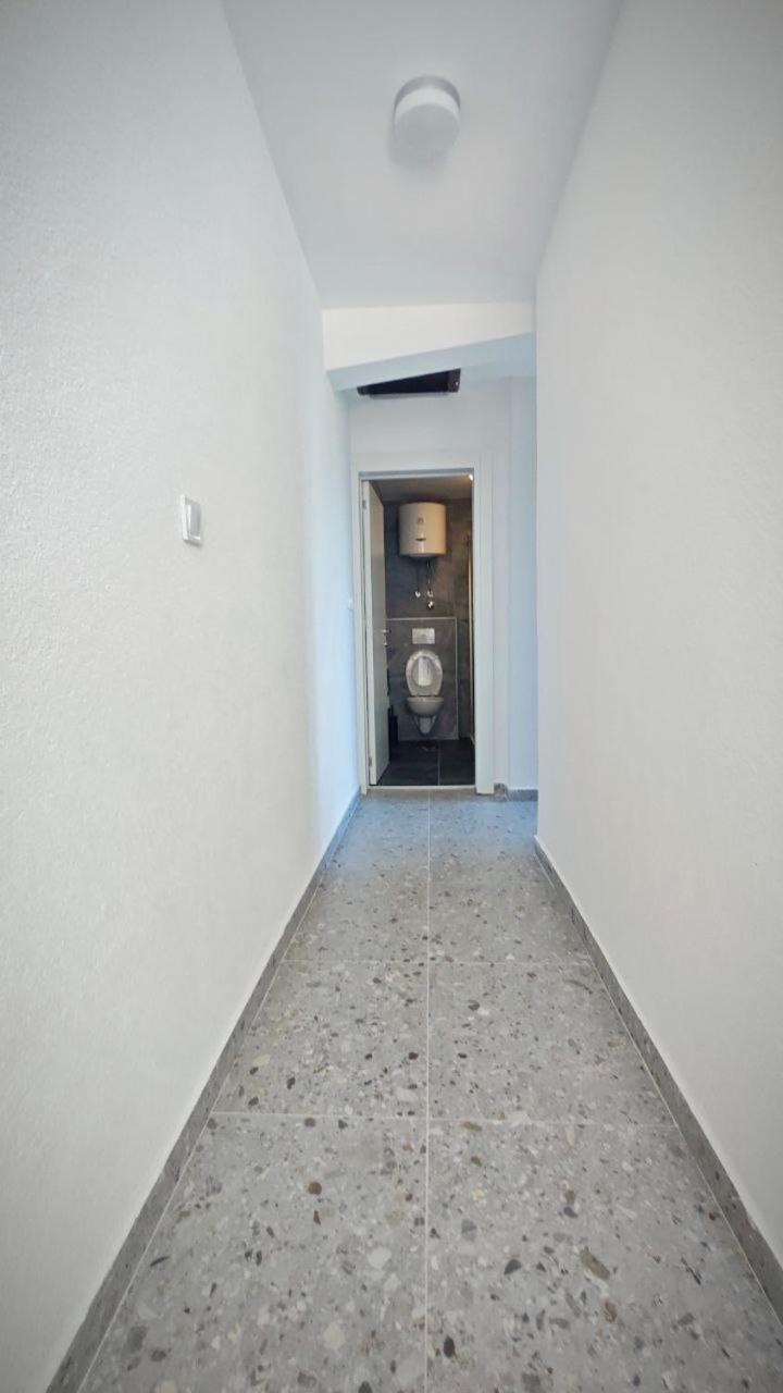 Apartmani Radovic Bijela Bagian luar foto